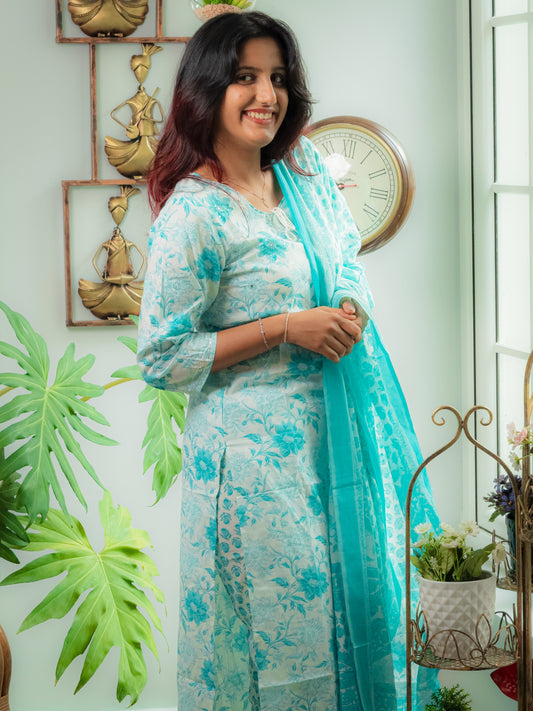 1007-light blue churidar set